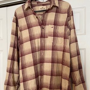 Hollister Men’s flannel size xl